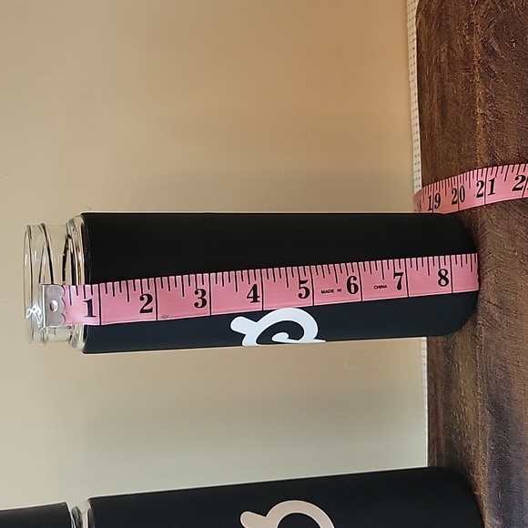 Peloton Glass Water Bottles - Picture 6 of 6